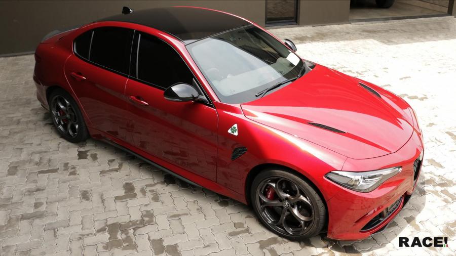  Alfa Romeo Giulia Quadrifoglio by RACE! 2017 года  (фото 4 из 7)